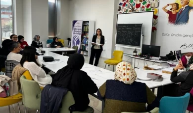 İzmit’te ’Anne Destek Programı’ başladı