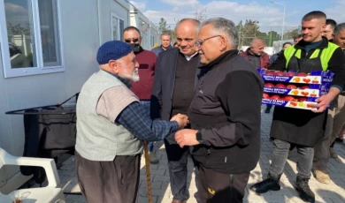 Kayseri Büyükşehir’den depremzedelere güçlü destek