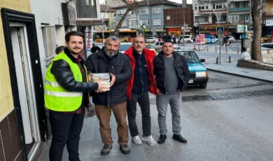 Kocaeli’den taksicilere sıcak iftarlık