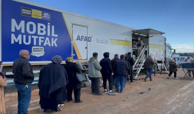 Konya’nın mobil araçları Hatay’da iç ısıtıyor