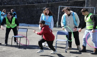 RİBEGEM’den ’Kocaman Gülüşler’