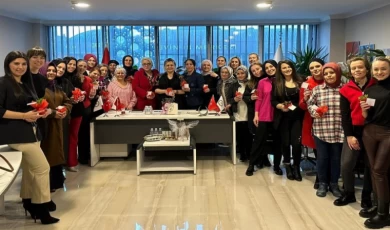 ’Sakarya Girişimci Kadınlar’dan tek yürek kermes