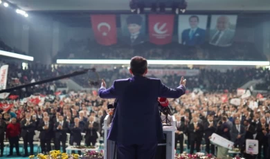 Yeniden Refah depremzede adaydan ücret almayacak