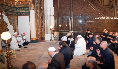 Bursa Ulucami’de ’Fetih’ duası