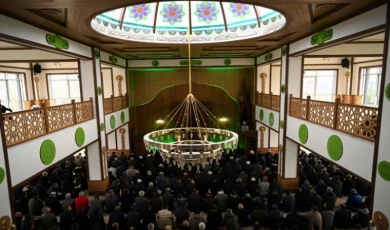 Büyükşehir katkılı Kartepe İstasyon Camii Kocaeli’de ibadete açıldı