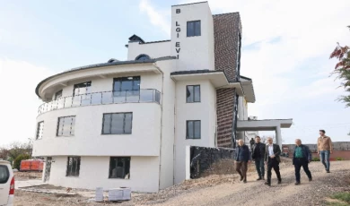 Çayırova’da Başkan Çiftçi projeleri yerinde inceledi