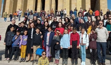 Geleceğe Adımlar Derneği Gönüllüleri Depremden Etkilenen Çocuklara Eğitim Verdi