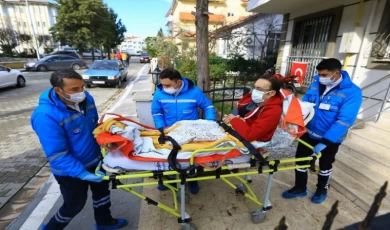 Hasta nakil hizmeti Muğlalıların yanında