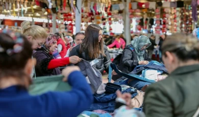 İzmir Aliağa Sosyete Pazarı açıldı