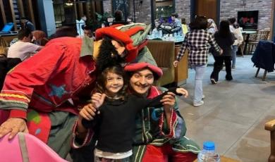 Şehrin Mutfaklarında ’Hacivat ve Karagöz’ var