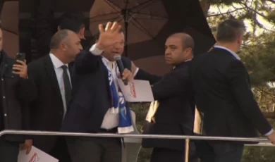 İmamoğlu’nun Erzurum mitingine taşlı saldırı!