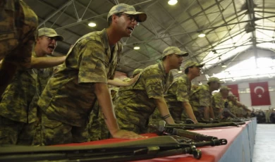 Kütahya’da havacı er ve yedek subaylar yemin etti