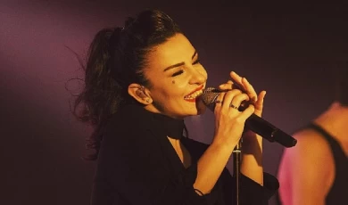 ”Cuma İş Çıkışı”nda Fatma Turgut Sahnede