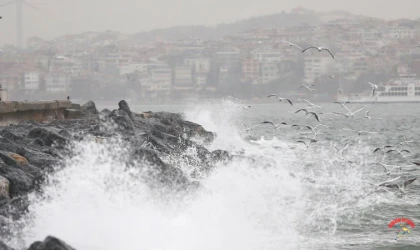 Güney Marmara’da feribot seferleri iptal edildi: Tüm adalar hattı durduruldu