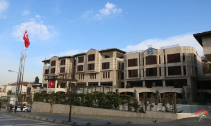 Eyüpsultan Belediyesi’ne operasyon: Başkan Özmen dahil 28 gözaltı